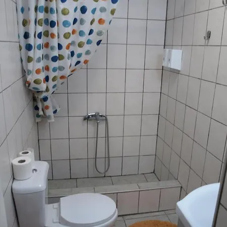 παληοκτημα - Palioktima Lägenhet Neon Rysion